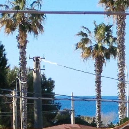 Dolcesosta B&B Marina Di Pulsano Exteriör bild