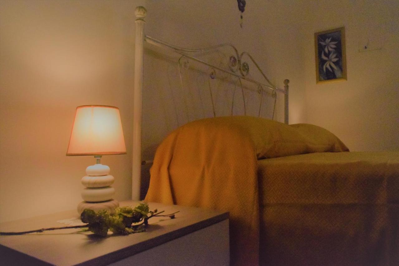 Dolcesosta B&B Marina Di Pulsano Exteriör bild