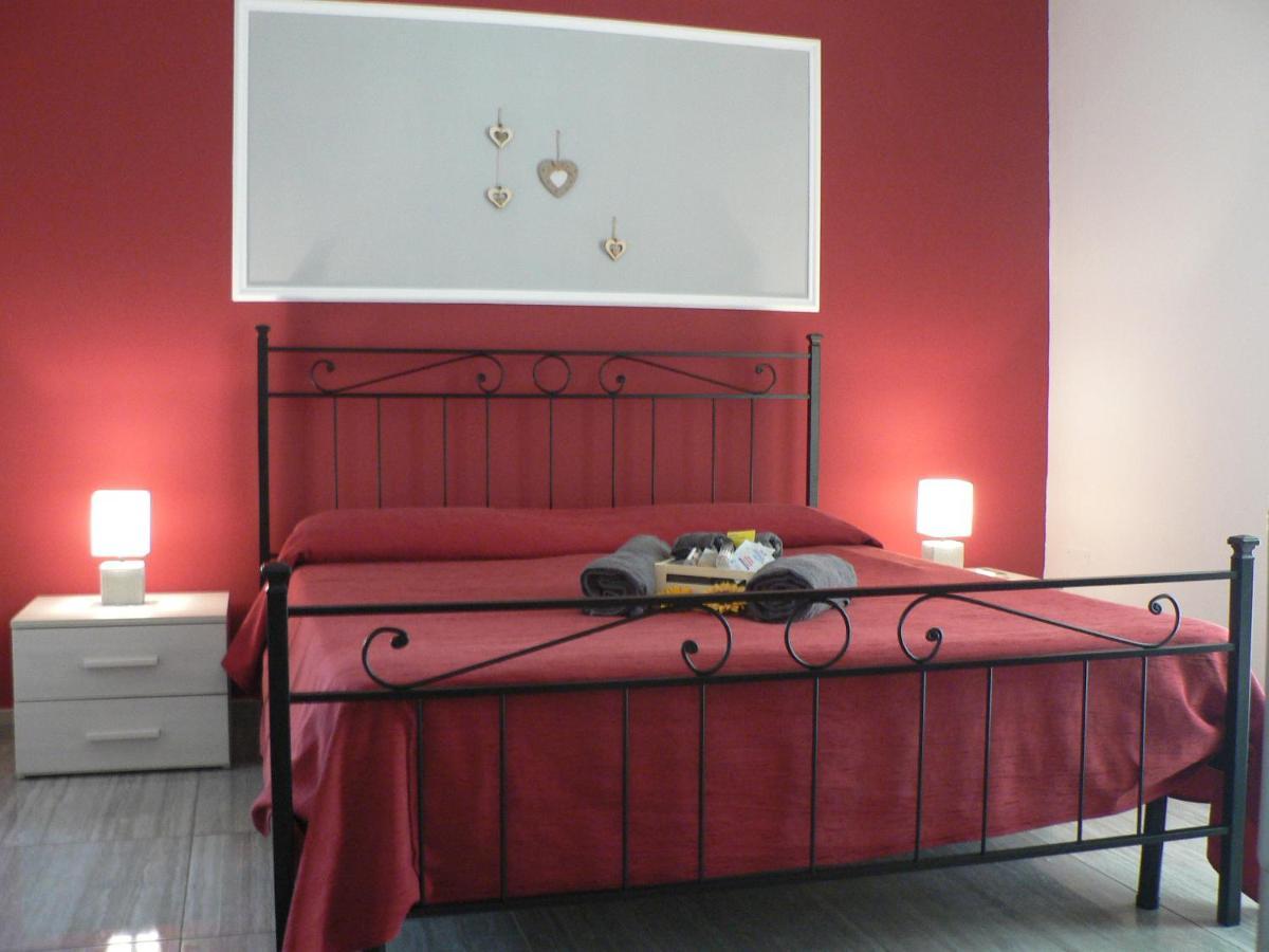 Dolcesosta B&B Marina Di Pulsano Exteriör bild